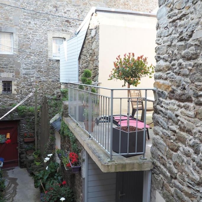 Appartement Duplex Et Terrasse A St Servan-St Malo Saint-Malo Exterior foto